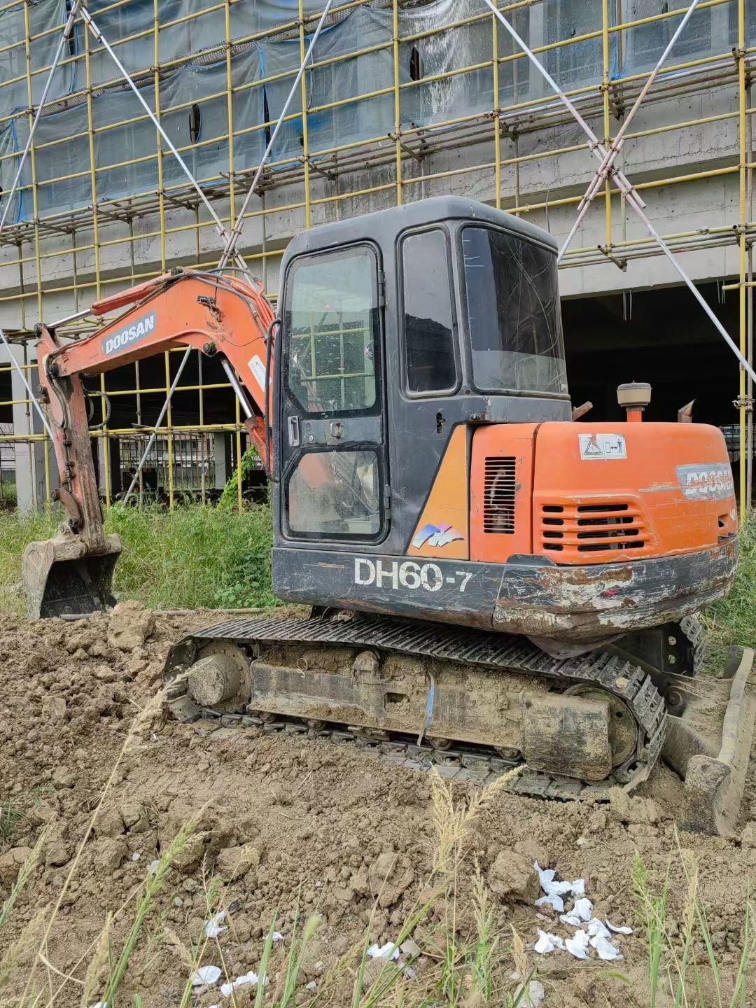 10 年款斗山 DH55-7 二手挖掘机 工地干活车 2.3 万现货出售,--第2张 10 年款斗山 DH55-7 二手挖掘机 工地干活车 2.3 万现货出售,--第2张